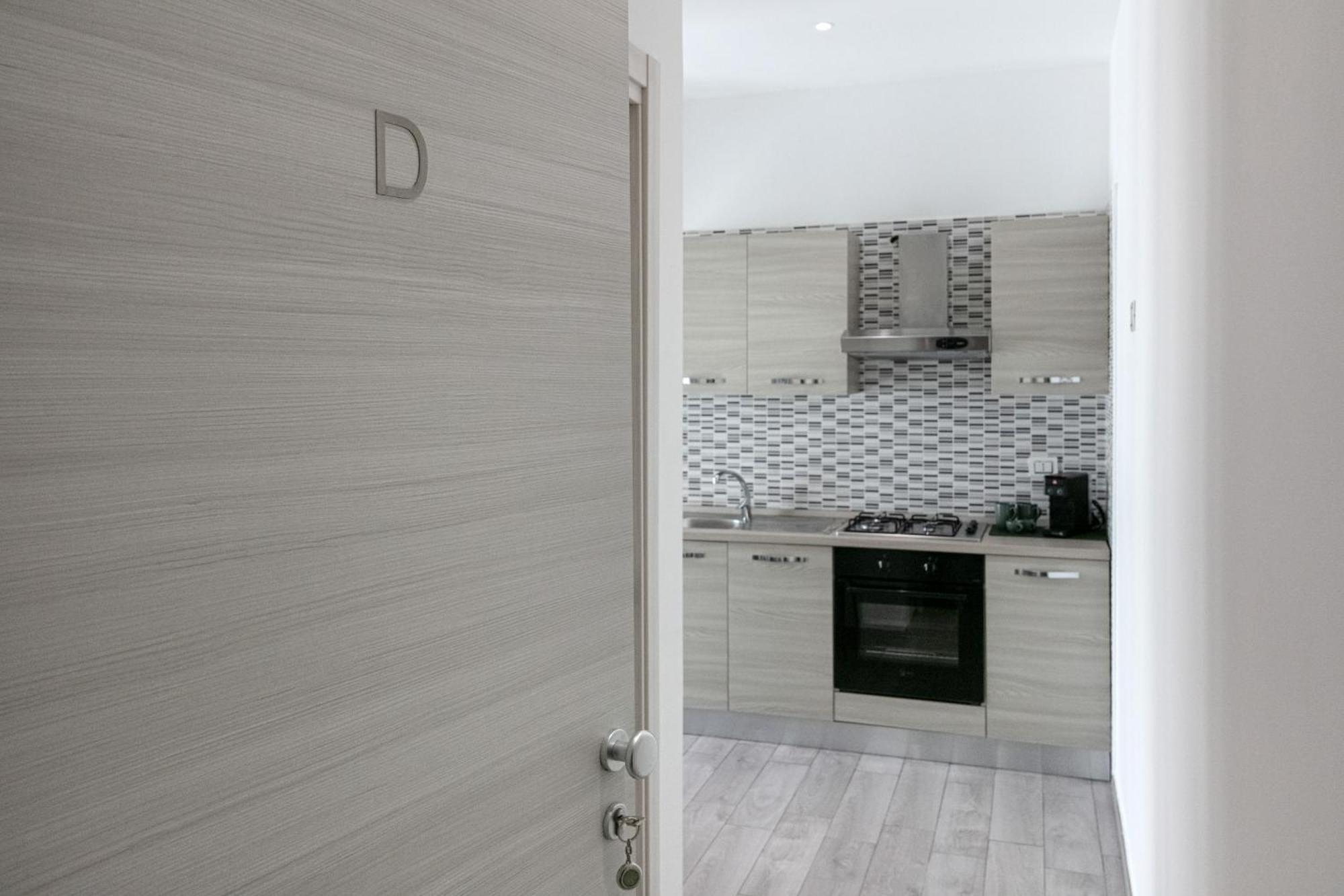 Dea Apartrooms Termoli Exterior photo